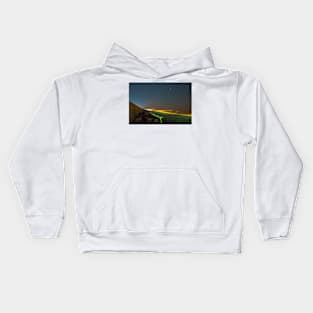 Hampton sea-wall night shot Kids Hoodie